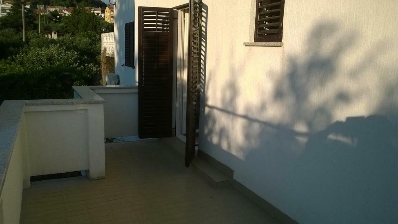 Apartments By The Sea Barbat, Rab - 17620 Barbat na Rabu Eksteriør billede